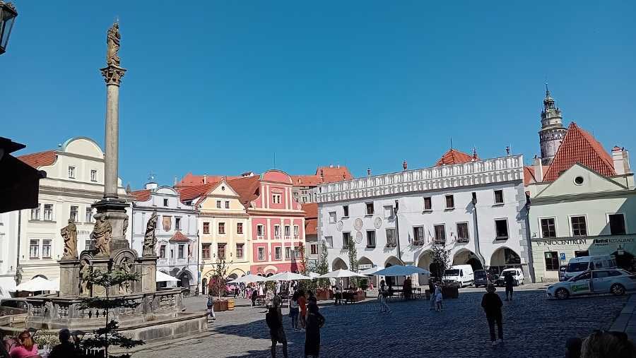 Český Krumlov omezuje vjezd aut do centra