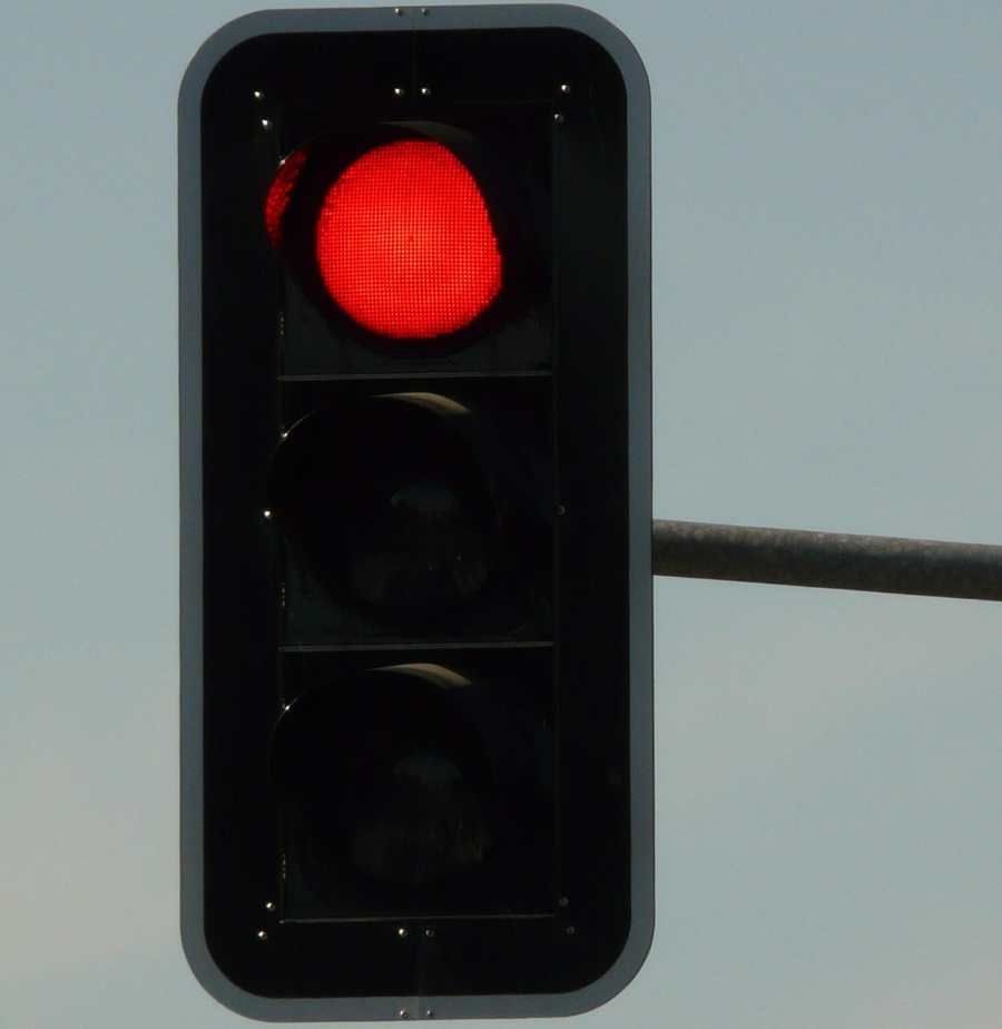 Řidiči ignorují červenou: Budějovice zavádí pokuty