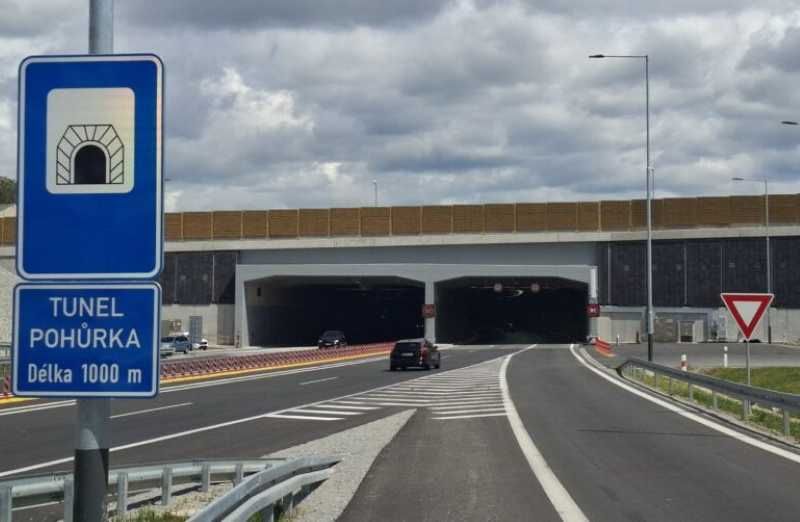 Obchvat Českých Budějovic usnadnil dopravu, zůstává bezplatný
