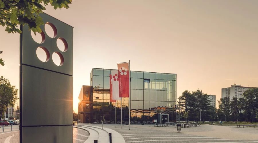 Jihočeská univerzita: úspěch, inovace a modrozelená vize 2026