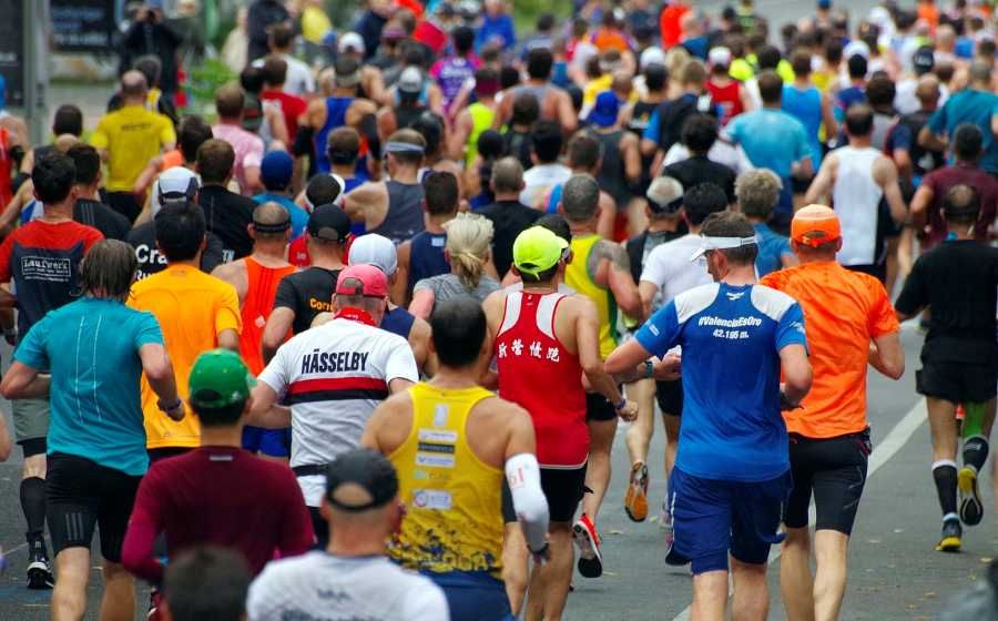 RunCzech půlmaraton v Č. Budějovicích: omezení dopravy, parkování zdarma
