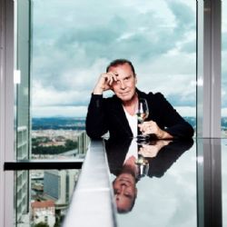 Pěvec Štefan Margita svým tenorem potěší příznivce v Kulturním domě Střelnice