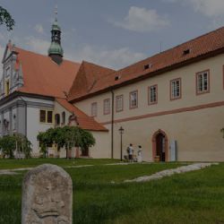 PO STOPÁCH KLÁŠTERNÍCH ZÁHAD