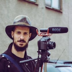 Rozhovor s režisérem Petrem Smazalem o novém pořadu Smazané skeče