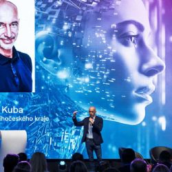 AI Revoluce ve Veřejné Správě: Chatbot Holly a Automatizace v Akci