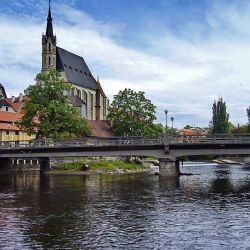 Rekonstrukce Benešova mostu v Krumlově: Uzavírka na 6 měsíců