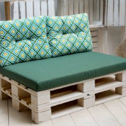 Návod na výrobu lavičky z palet na zahradu, terasu, nebo na balkon?