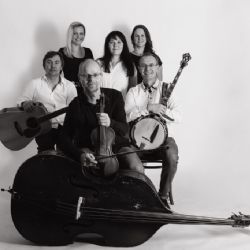 Kapela z Jihočeského kraje zaujala bluegrass koledou!