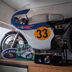 Legendární závodní motocykl Bohumila Staši obohatí expozici strakonického muzea