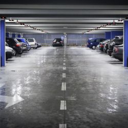 Rozlehlý retail park brzy zaplní prázdnou louku na Zanádražce