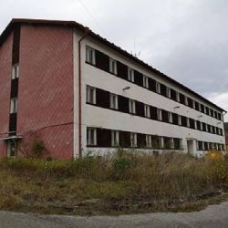 Český Krumlov získá nové byty z bývalé vojenské ubytovny