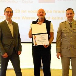 Oslava 20 let projektu „Voda nezná hranic“ spojila záchranáře ČR a Rakouska