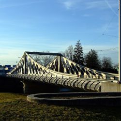 Generální oprava čeká dřevěný chodník Dlouhého mostu