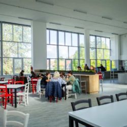 Nová menza na Jihočeské univerzitě: moderní jídelna za 50 milionů