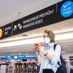 Letiště Praha spouští službu Fly via Prague pro přestupující cestující