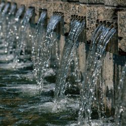 Nový cenový výměr zlevní předražené vodné