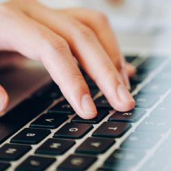 Pozor na neoficiální stránky s dálničními známkami. Účtují zbytečné poplatky