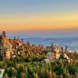Podzimní Třístoličník nabízí úchvatné výhledy na Šumavu i Alpy