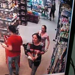 Poznáváte ženy na fotografii?