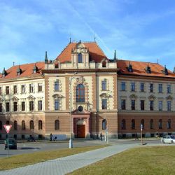 120 let věznice v Českých Budějovicích: Od tvrdých podmínek k modernímu standardu