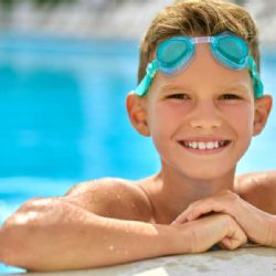 Plavecký tábor v Jindřichově Hradci: Zábava a dovednosti pro děti