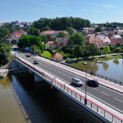 V Týně nad Vltavou otevřen nový most za 230 milionů!