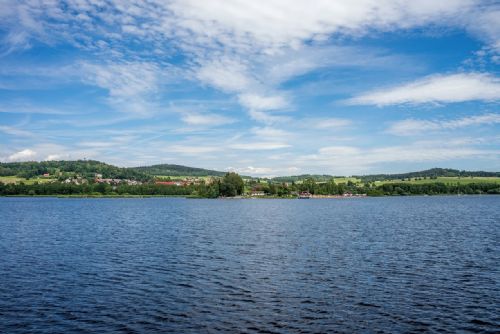 Foto: Lipno hlásí pokles návštěvnosti: trendem jsou krátkodobé pobyty