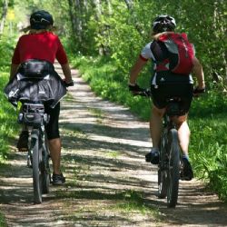 Prachatice rozšiřují singltrekové stezky: Z Libína na kole!