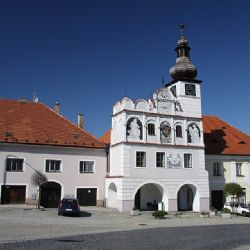 Volyňané se bouří proti zeleným oblastem a parkování při výstavbě bytů