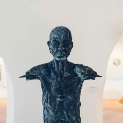 Výstava Bytosti v Galerii Port 1560 prodloužena