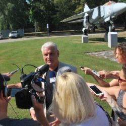 Jihočeský kraj převzal od Ministerstva obrany letiště v areálu Plané u Českých Budějovic