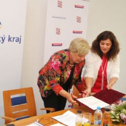 Zástupci Středočeského kraje probírali těsnější spolupráci s Jihočechy